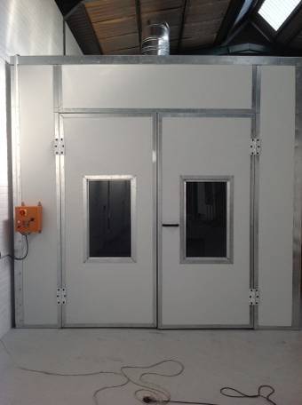 CJ 1 – Budget Spray Booth 73