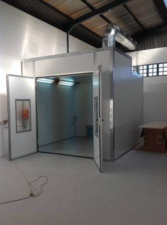 CJ 1 – Budget Spray Booth 77