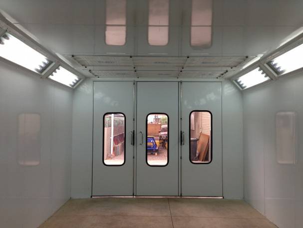 CJ 1 – Budget Spray Booth 99